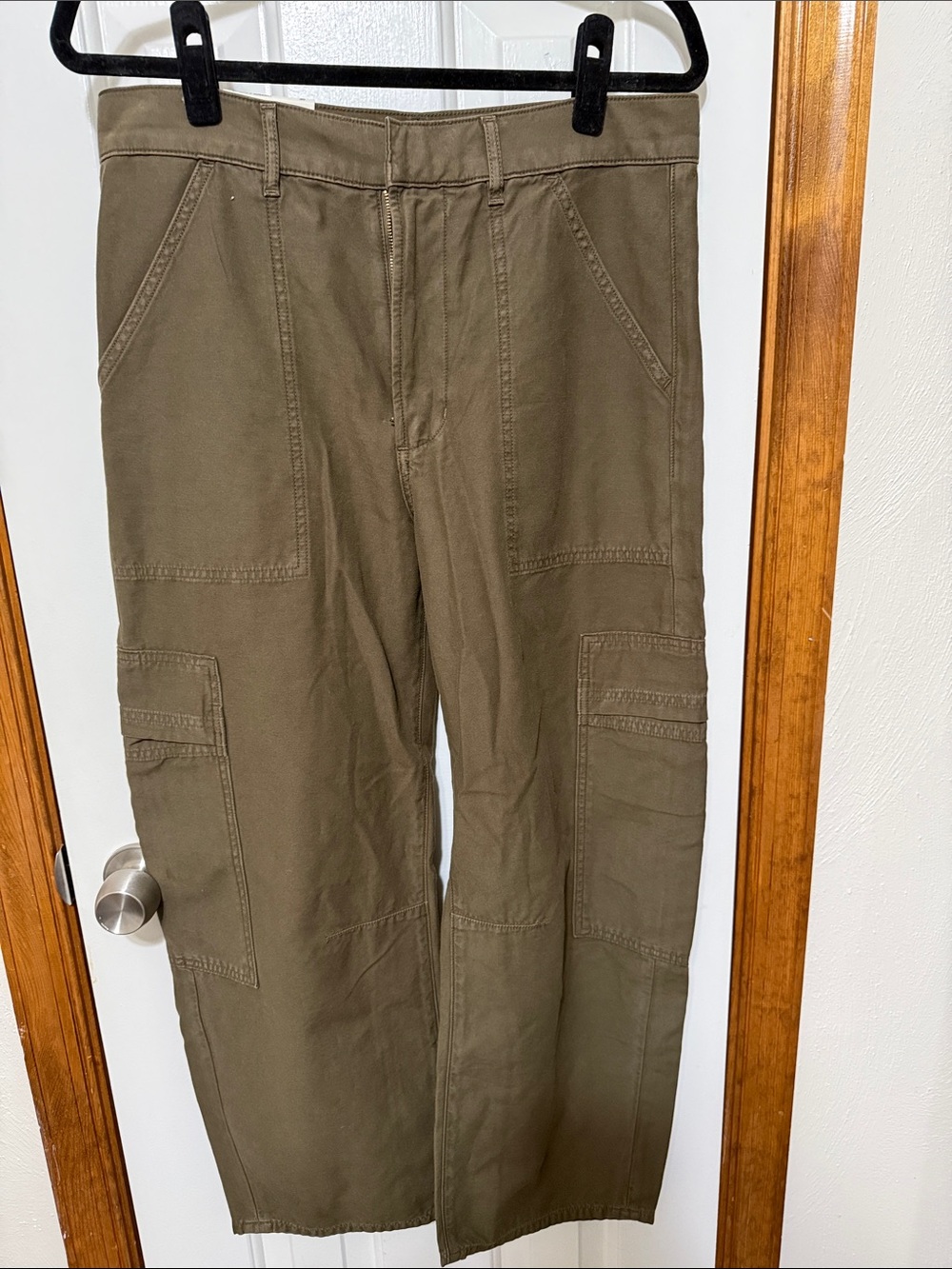 New With Tags|Citizens of Humanity Marcelle Low Slung Easy Leg Cargo Pants
